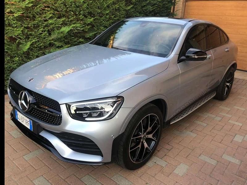 Argento Usata 2022 Mercedes GLC220 Edition Coupé | 48.700 € (Cara) - Immagine 1/4