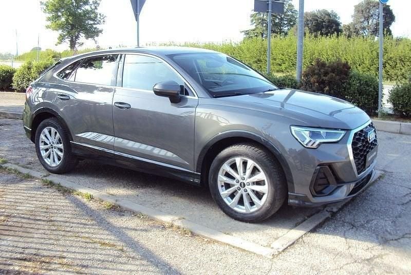 Usata Audi Q3 190 CV (139 kW) 2021 Grigio SUV
