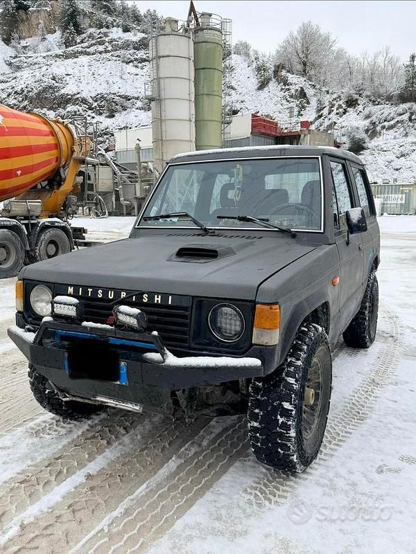 Usata Mitsubishi Pajero 1991 SUV