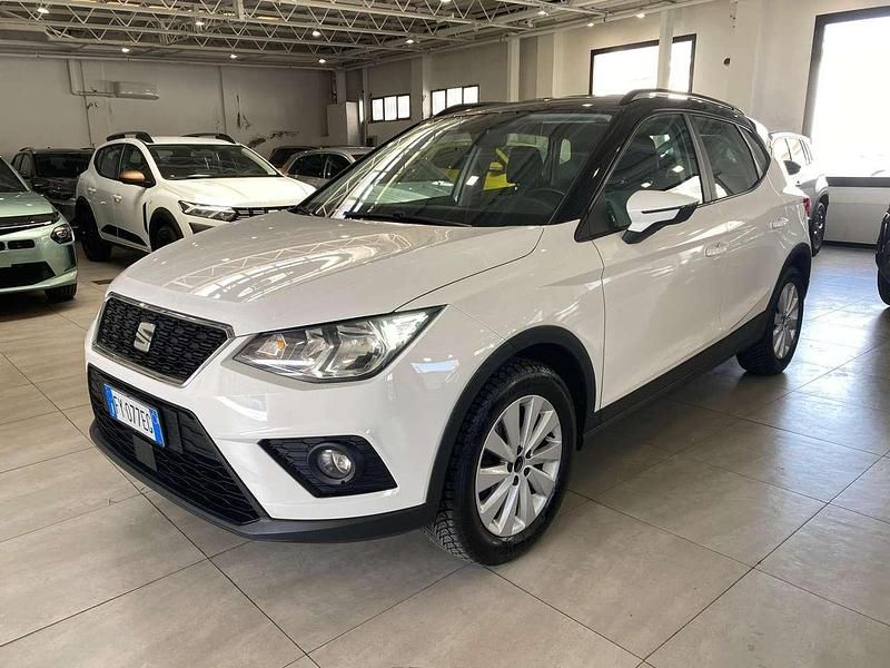 Usata Seat Arona XCELLENCE 90 CV (66 kW) 2019 Bianco pastello SUV