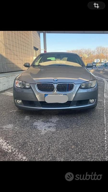 Grigio Usata 2006 BMW 325 Coupé | 5000 € - Immagine 1/4