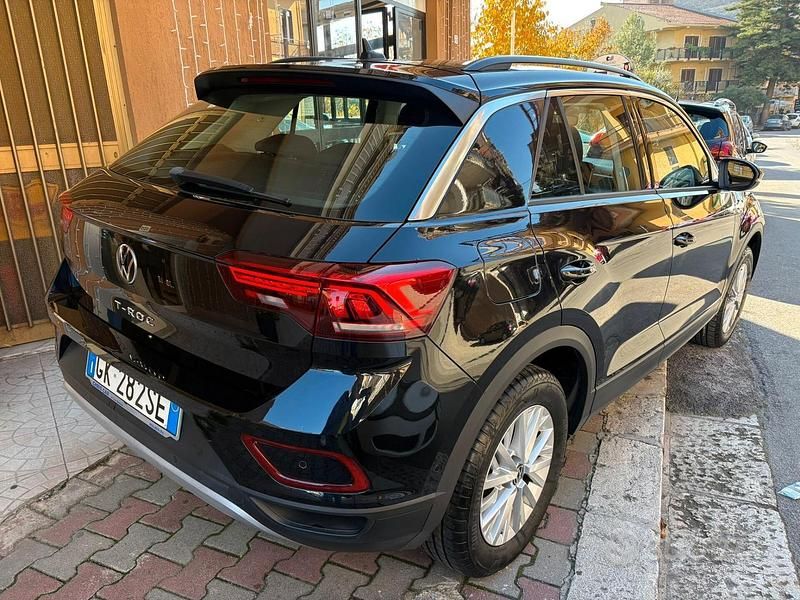 Usata VW T-Roc Business 150 CV (110 kW) 2022 Nero SUV