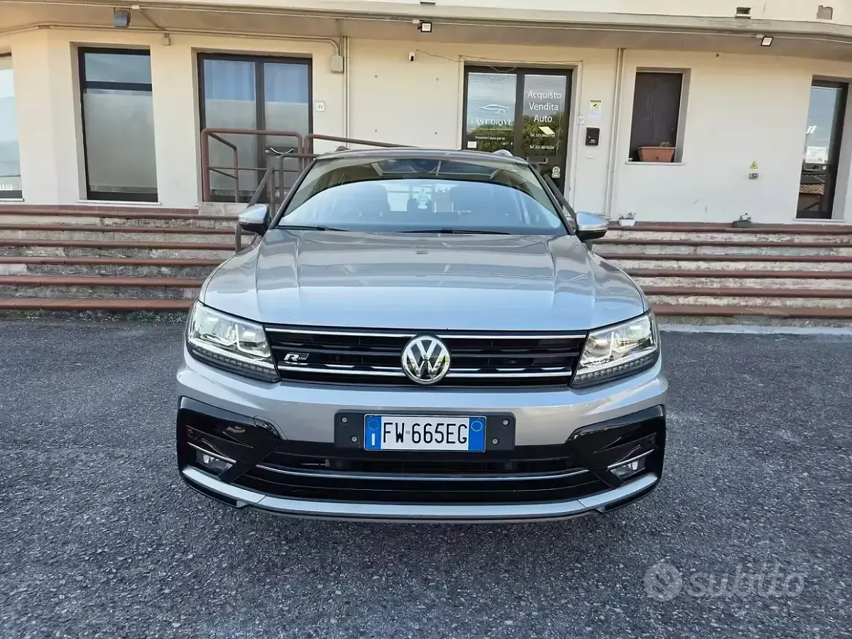 Usata VW Tiguan Sport 150 CV (110 kW) 2019 Grigio SUV