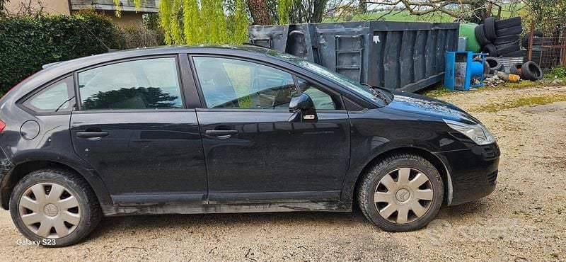Usata Citroën C4 90 CV (66 kW) 2006 Nero Berlina