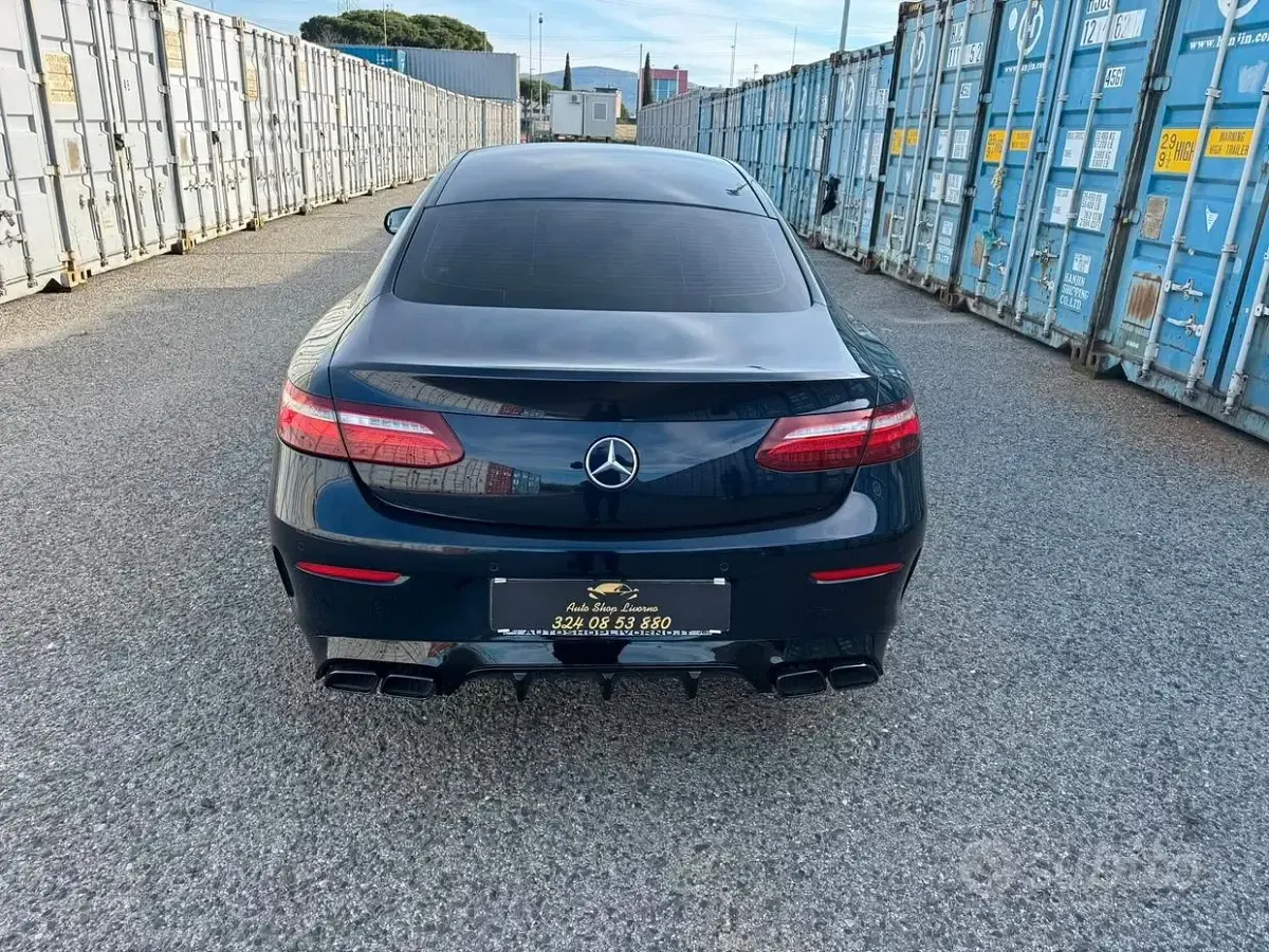 Gebraucht Mercedes E220 Premium Plus 194 PS (142 kW) 2017 Blau Limousine