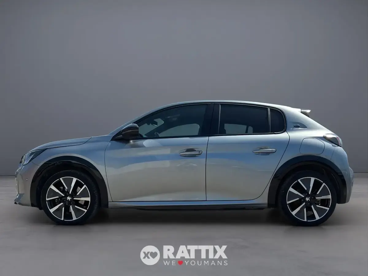 Usata Peugeot e-208 GT 100 kW (136 CV) 2021 Utilitaria