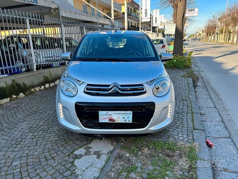 Usata Citroën C1 Shine 72 CV (52 kW) 2021 Grigio Utilitaria