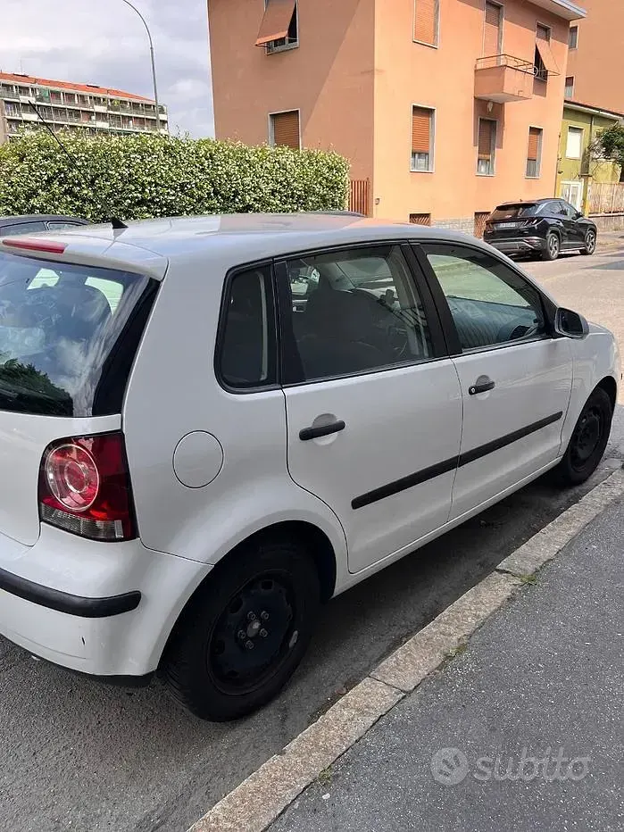 Usata VW Polo 60 CV (44 kW) 2009 Bianco Utilitaria