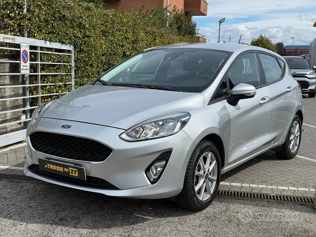 Usata Ford Fiesta 95 CV (69 kW) 2021 Grigio Utilitaria