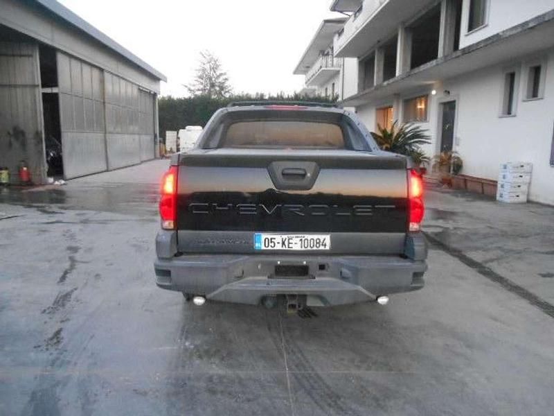 Usata Chevrolet Avalanche 408 CV (300 kW) 2005 Nero Pick-up