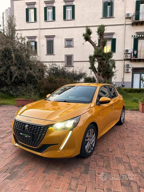 Usata Peugeot 208 Active 101 CV (74 kW) 2020 Giallo Utilitaria
