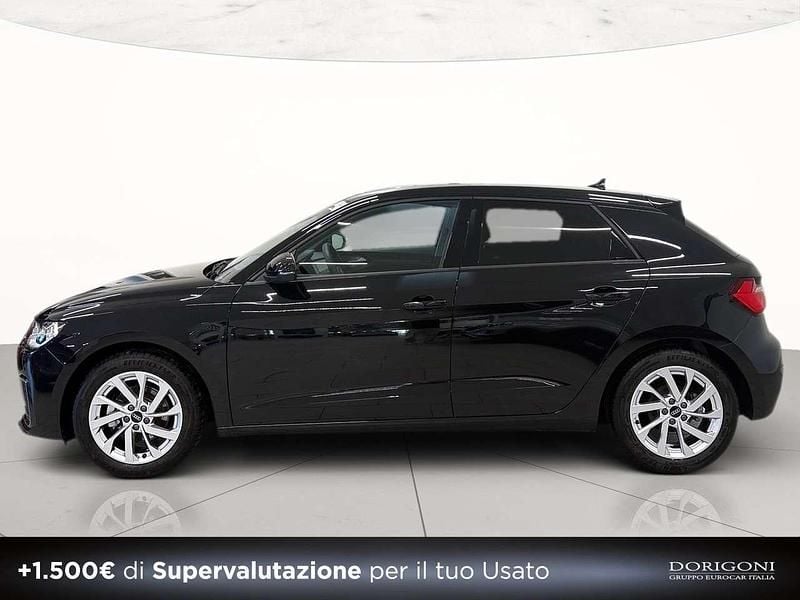Usata Audi A1 Sportback Business 95 CV (69 kW) 2025 0e nero mito metallizzato Utilitaria