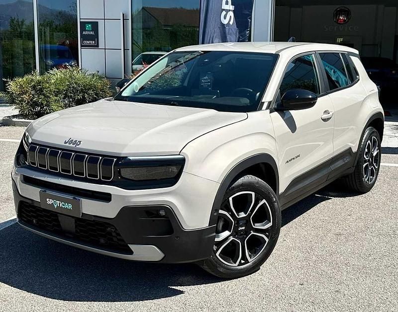 Usata Jeep Avenger Summit 101 CV (74 kW) 2025 Grigio SUV