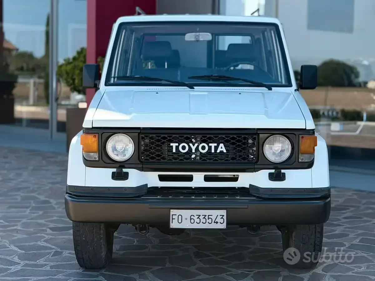 Usata Toyota Land Cruiser 86 CV (63 kW) 1986 Bianco SUV