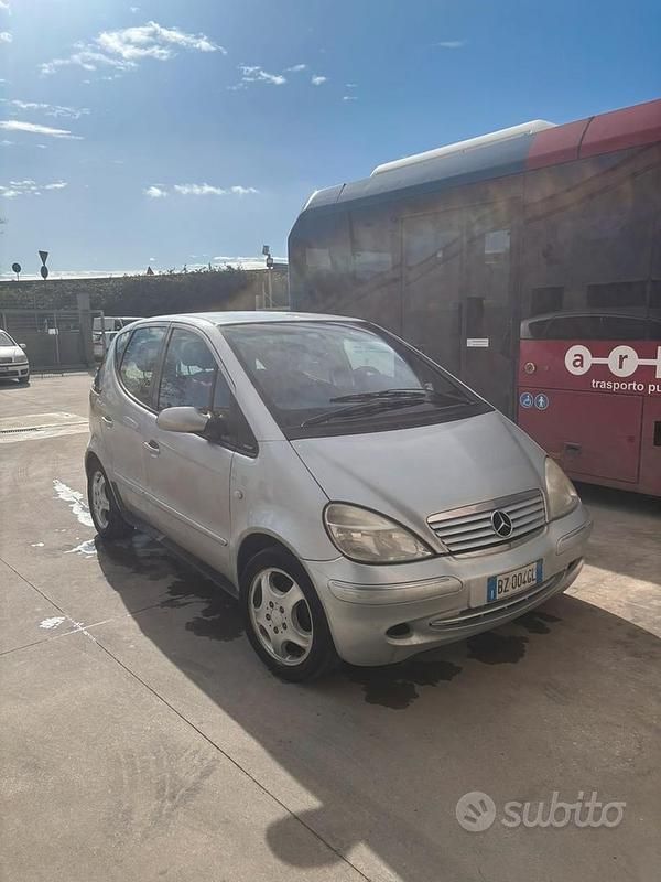 Usata Mercedes A170 95 CV (69 kW) 2002 Grigio Berlina