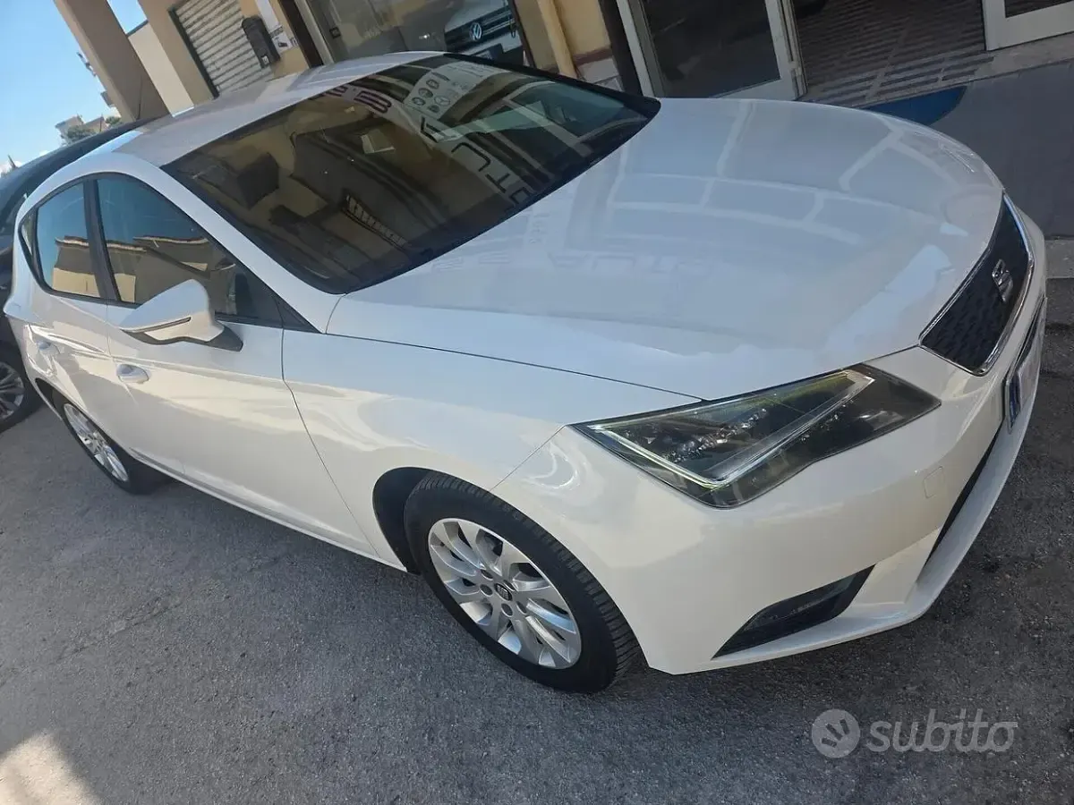 Usata Seat Leon 105 CV (77 kW) 2015 Bianco Berlina