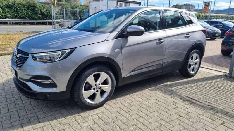 Usata Opel Grandland X 131 CV (96 kW) 2019 Grigio scuro SUV