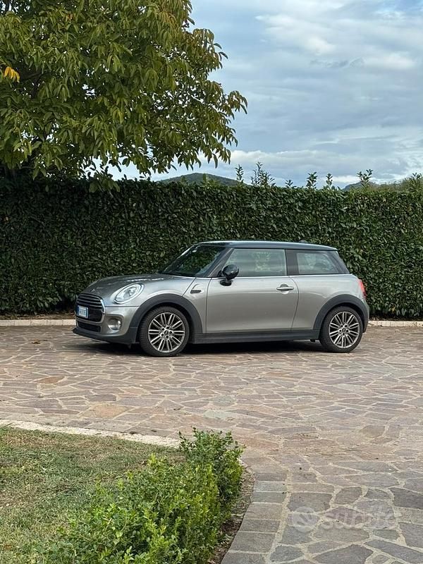 Usata 2019 Mini Cooper D Due volumi | 15.000 € (Molto cara) - Immagine 1/2