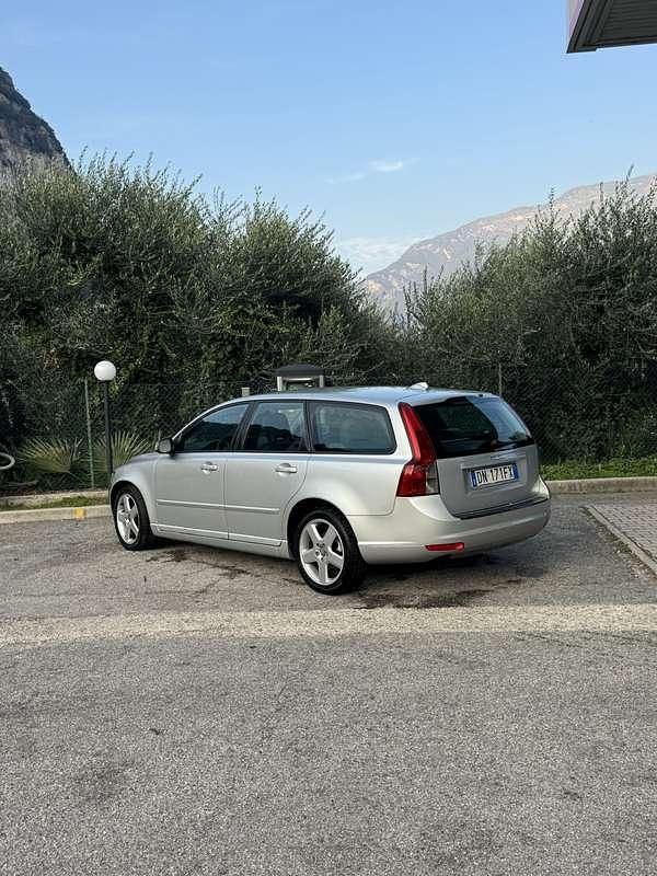 Usata Volvo V50 Summum 136 CV (100 kW) 2008 Grigio Station wagon