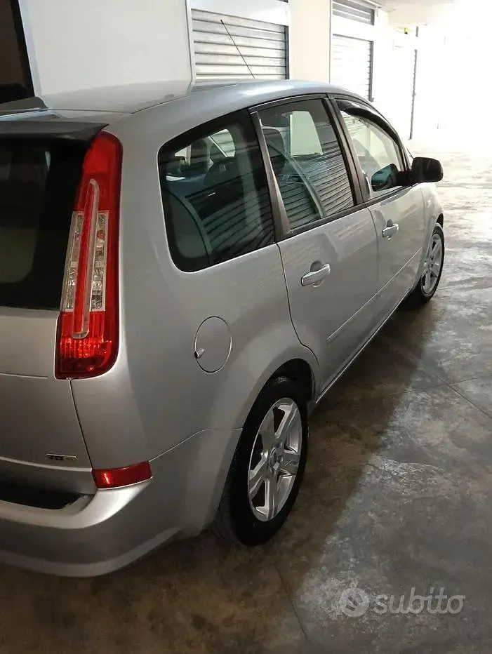 Usata Ford C-MAX 110 CV (80 kW) 2010 Grigio Monovolume