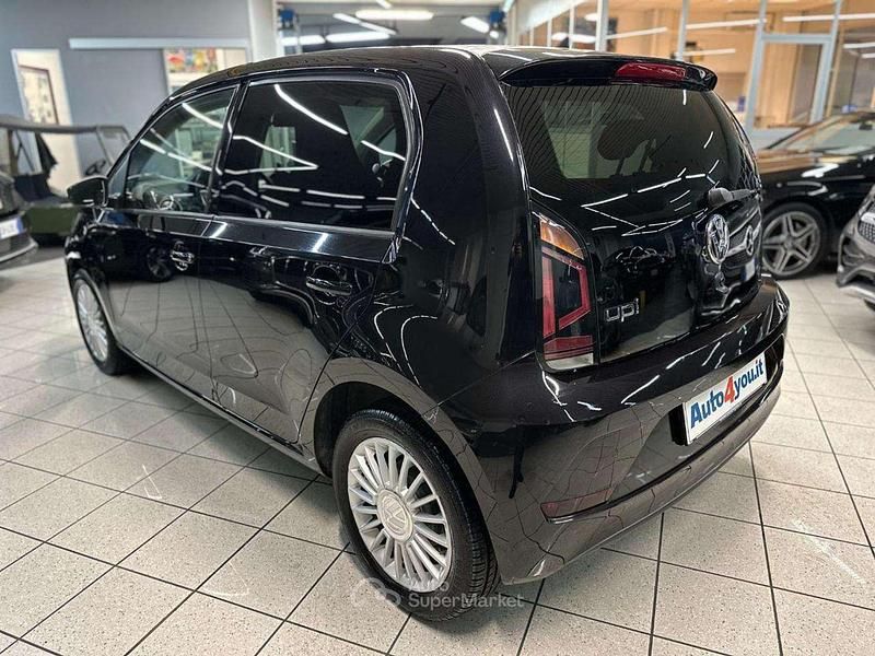 Usata VW up! move up! 60 CV (44 kW) 2016 Nero Utilitaria