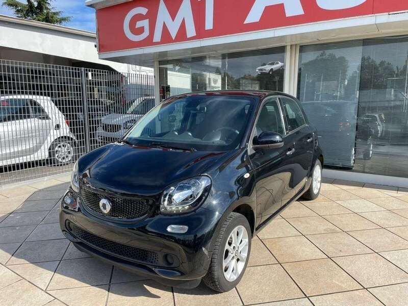 Nero metallizzato Usata 2017 Smart ForFour Passion Due volumi | 10.990 € (Ottimo prezzo) - Immagine 1/4
