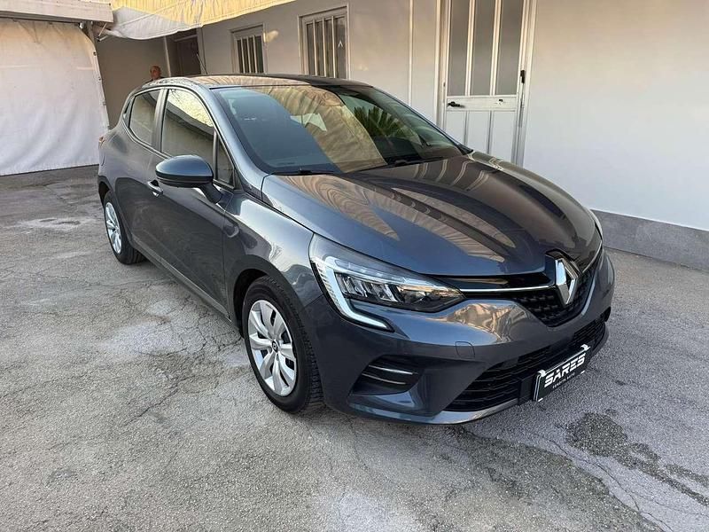 Grigio Usata 2021 Renault Clio V Intens Tre volumi | 10.600 € (Buon prezzo) - Immagine 1/4