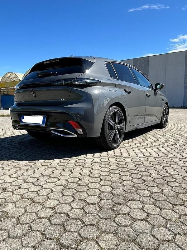 Usata Peugeot 308 GT 131 CV (96 kW) 2023 Grigio Berlina