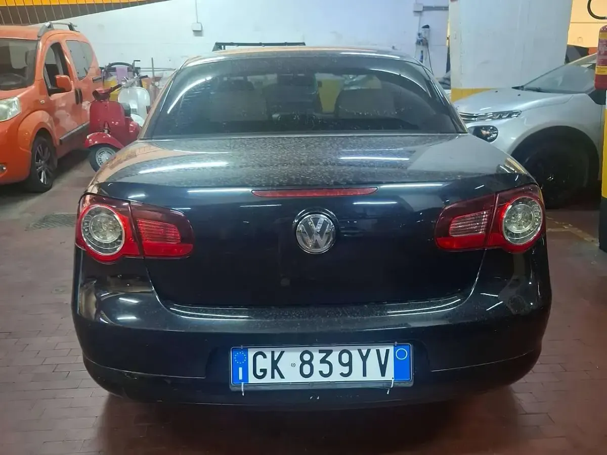 Usata VW Eos 116 CV (85 kW) 2007 Nero Cabrio