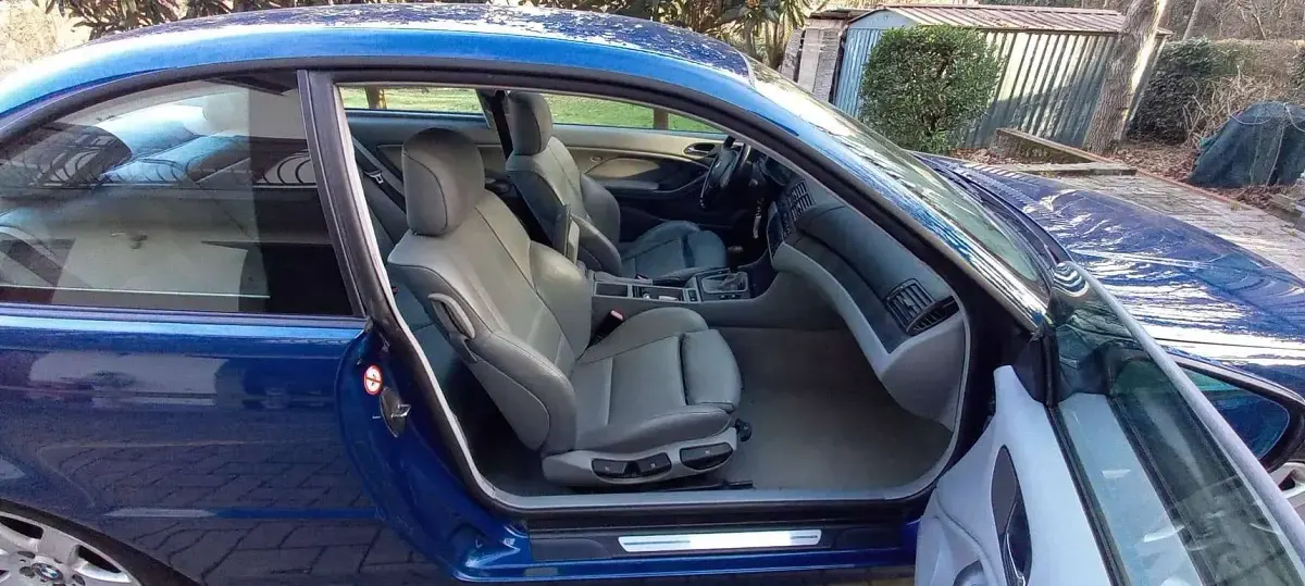 Usata BMW 318 Efficient Dynamics 143 CV (105 kW) 2002 Blu/azzurro Coupé