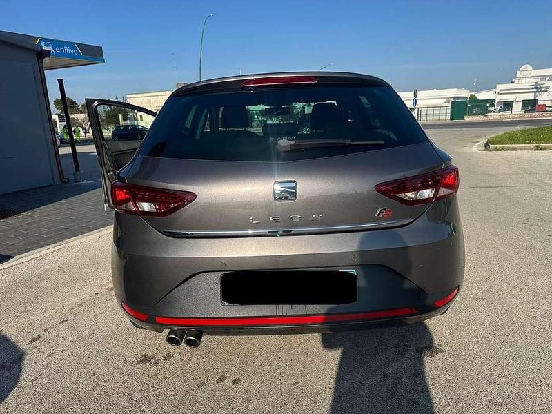 Usata Seat Leon FR 184 CV (135 kW) 2014 Grigio Berlina
