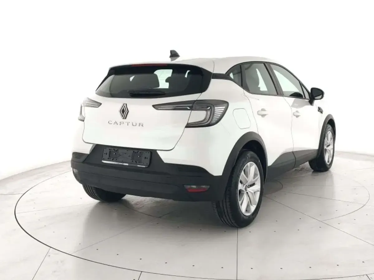 Usata Renault Captur Evolution 101 CV (74 kW) 2025 Bianco SUV
