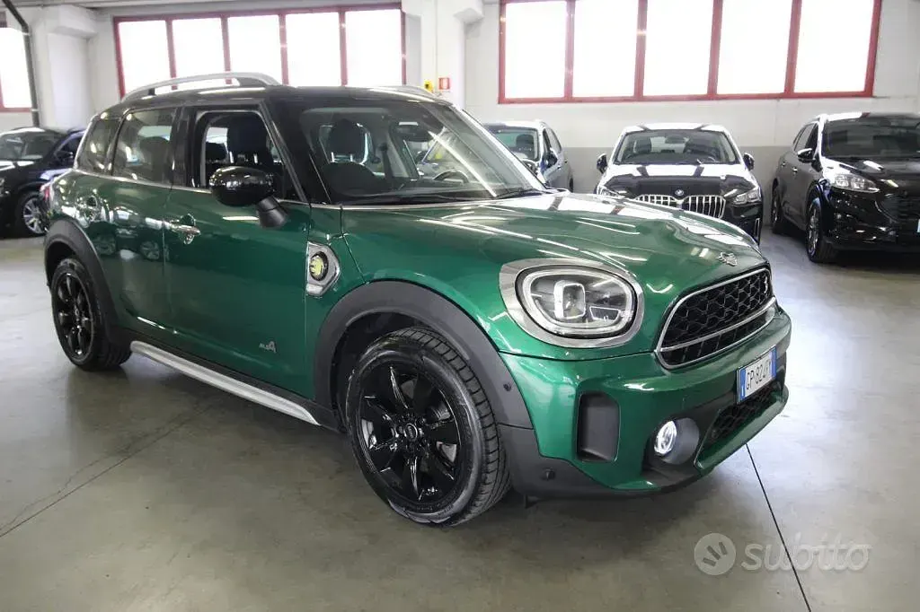 Usata Mini Cooper S Countryman Business 125 CV (91 kW) 2021 Verde SUV