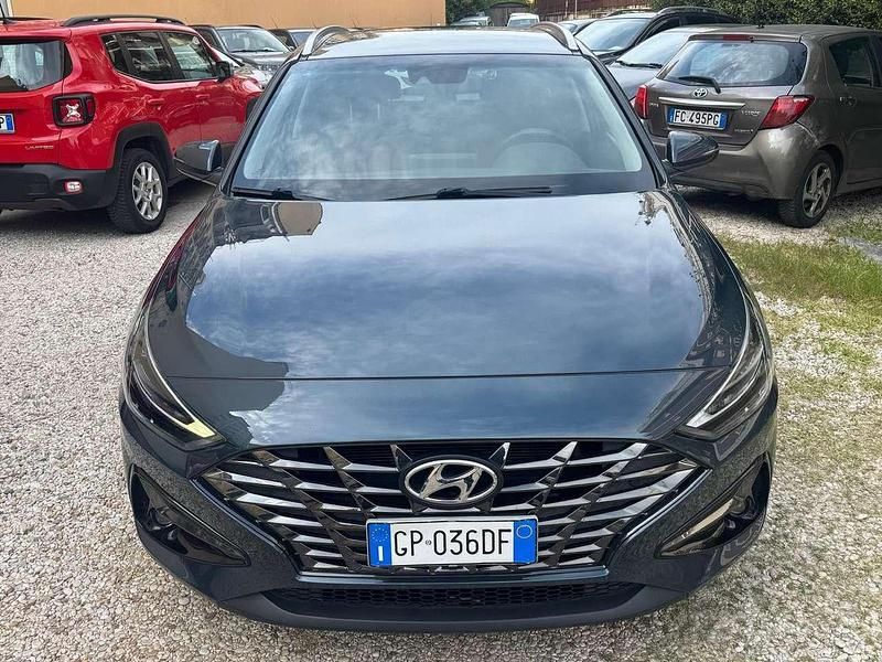 Usata Hyundai i30 Prime 120 CV (88 kW) 2023 Grigio Station wagon