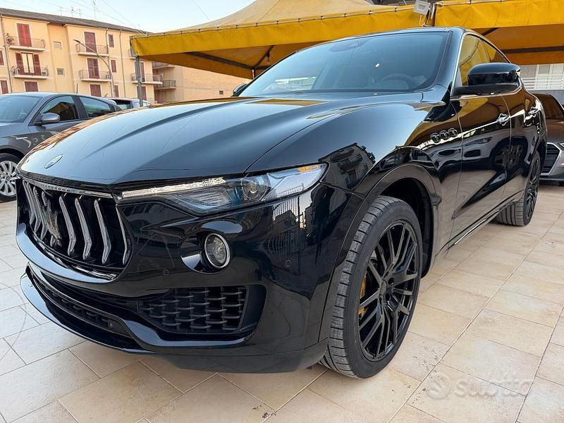 Usata Maserati Levante GranLusso 275 CV (202 kW) 2017 Nero SUV