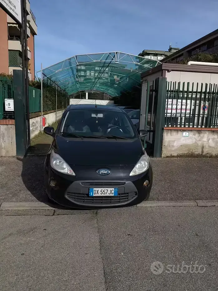 Usata Ford Ka Titanium 75 CV (55 kW) 2009 Nero Utilitaria