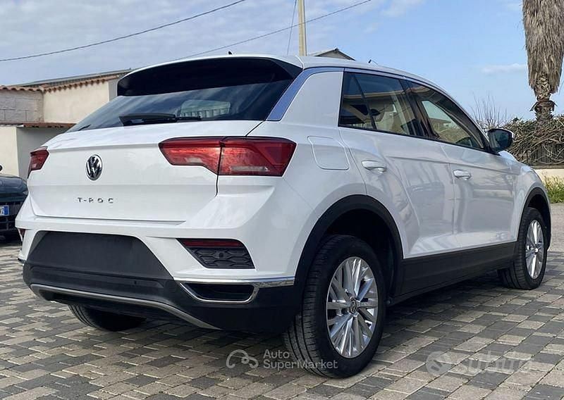 Usata VW T-Roc Business 116 CV (85 kW) 2020 Bianco SUV