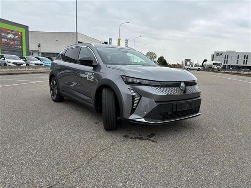 Nuova Renault Scenic E-Tech Komfort 125 kW (170 CV) 2025 Grigio chiaro SUV