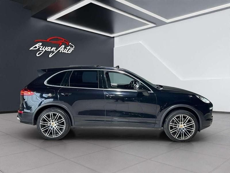 Nero Usata 2015 Porsche Cayenne SUV | 23.900 € (Buon prezzo) - Immagine 1/4