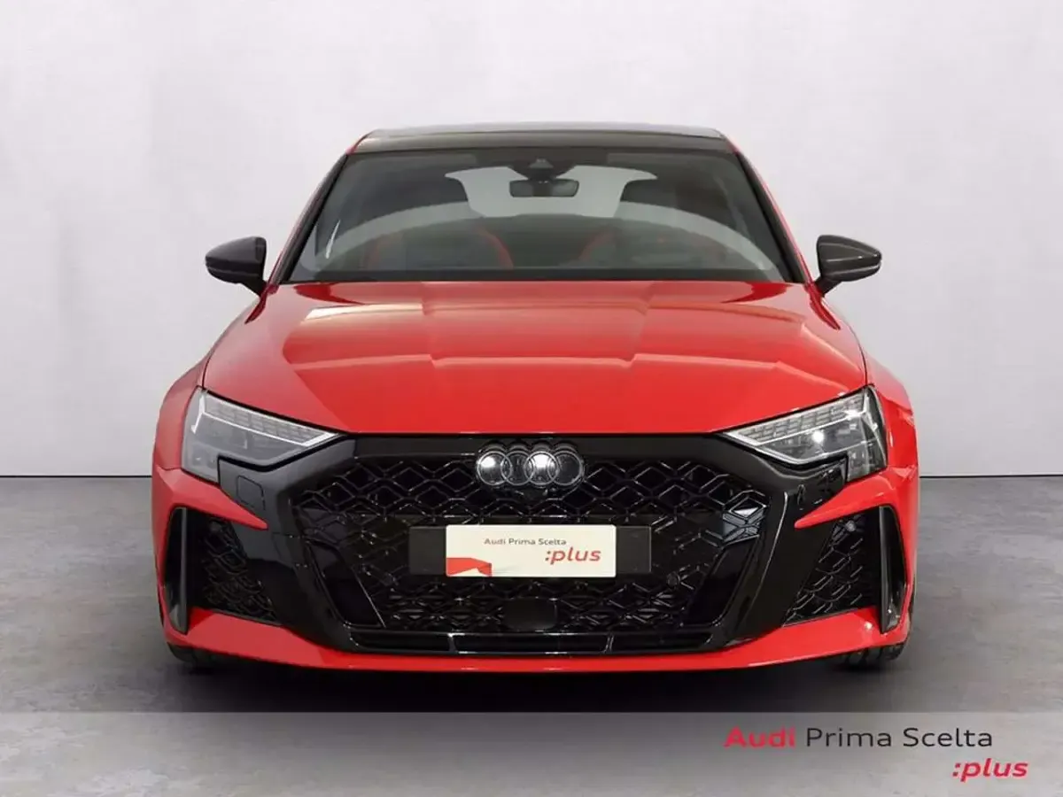 Usata Audi RS3 400 CV (294 kW) 2025 Rosso progressivo metallizzato Berlina
