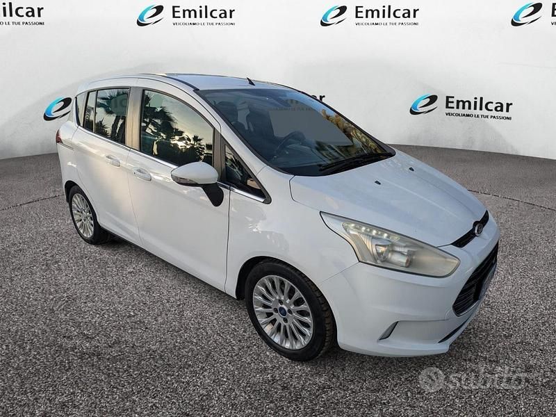 Usata Ford B-MAX Titanium 75 CV (55 kW) 2014 Bianco Monovolume