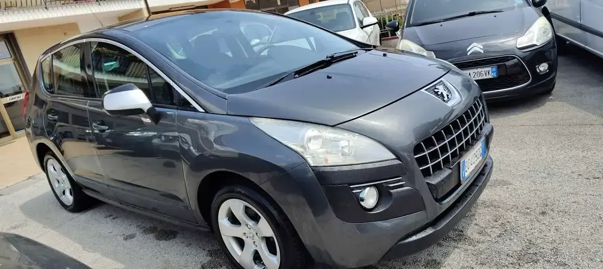 Usata Peugeot 3008 Business-Line 109 CV (80 kW) 2010 Grigio Station wagon