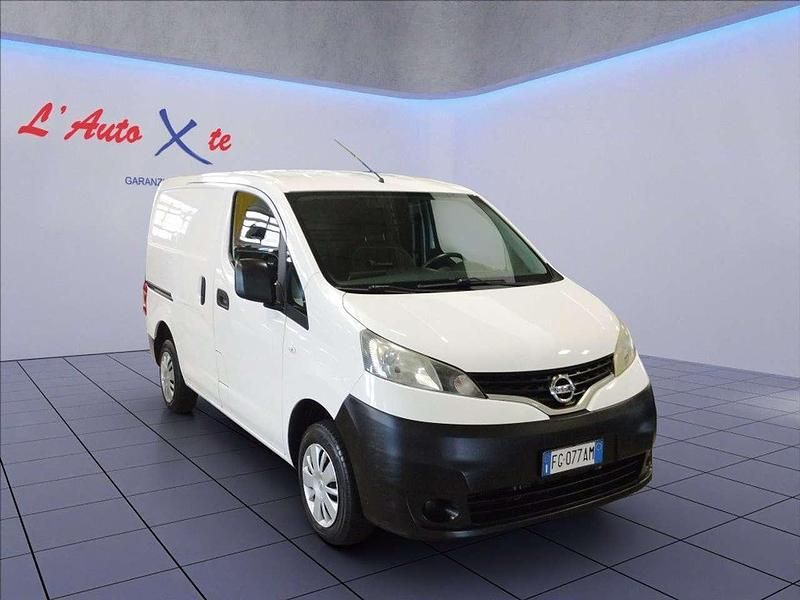 Usata Nissan NV200 90 CV (66 kW) 2016 Bianco pastello Monovolume