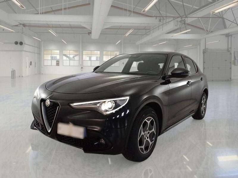Nero Usata 2022 Alfa Romeo Stelvio Business SUV | 24.950 € (Ottimo prezzo) - Immagine 1/4