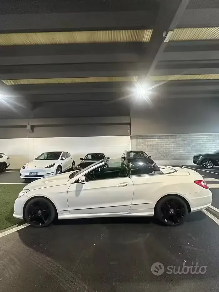 Usata Mercedes E220 170 CV (125 kW) 2013 Bianco Cabrio