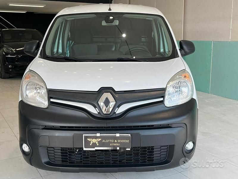 Usata Renault Kangoo 90 CV (66 kW) 2019 Bianco Berlina
