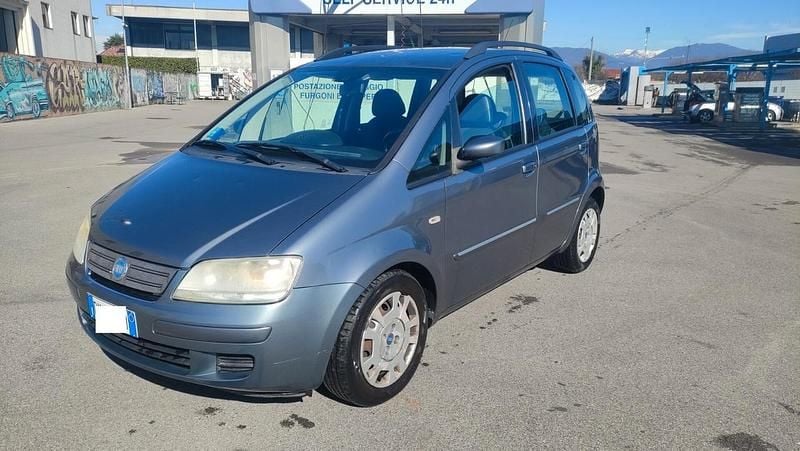 Usata Fiat Idea 69 CV (50 kW) 2007 Grigio Monovolume