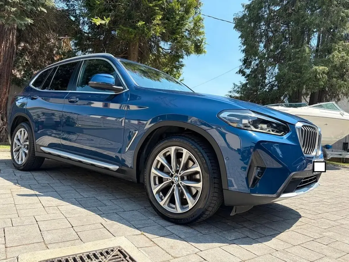 Usata BMW X3 Comfort Edition 190 CV (139 kW) 2022 Blu SUV