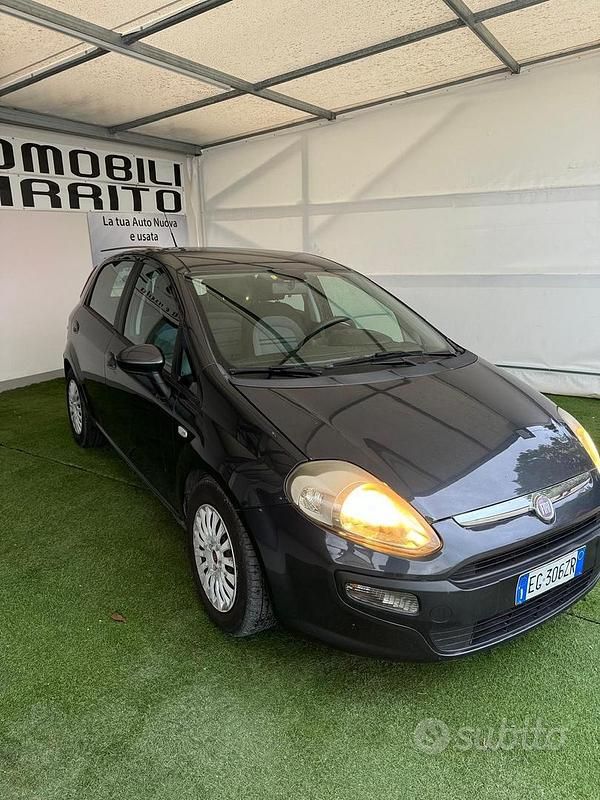 Usata Fiat Punto Evo 95 CV (69 kW) 2011 Grigio Utilitaria