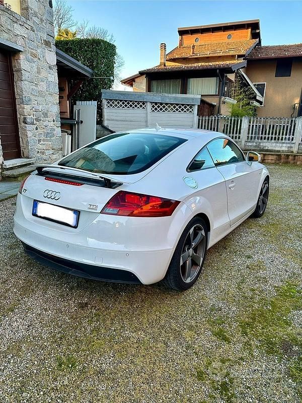 Usata Audi TT 170 CV (125 kW) 2012 Bianco Coupé